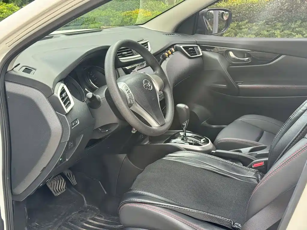Nissan Qashqai — миниатюра 6