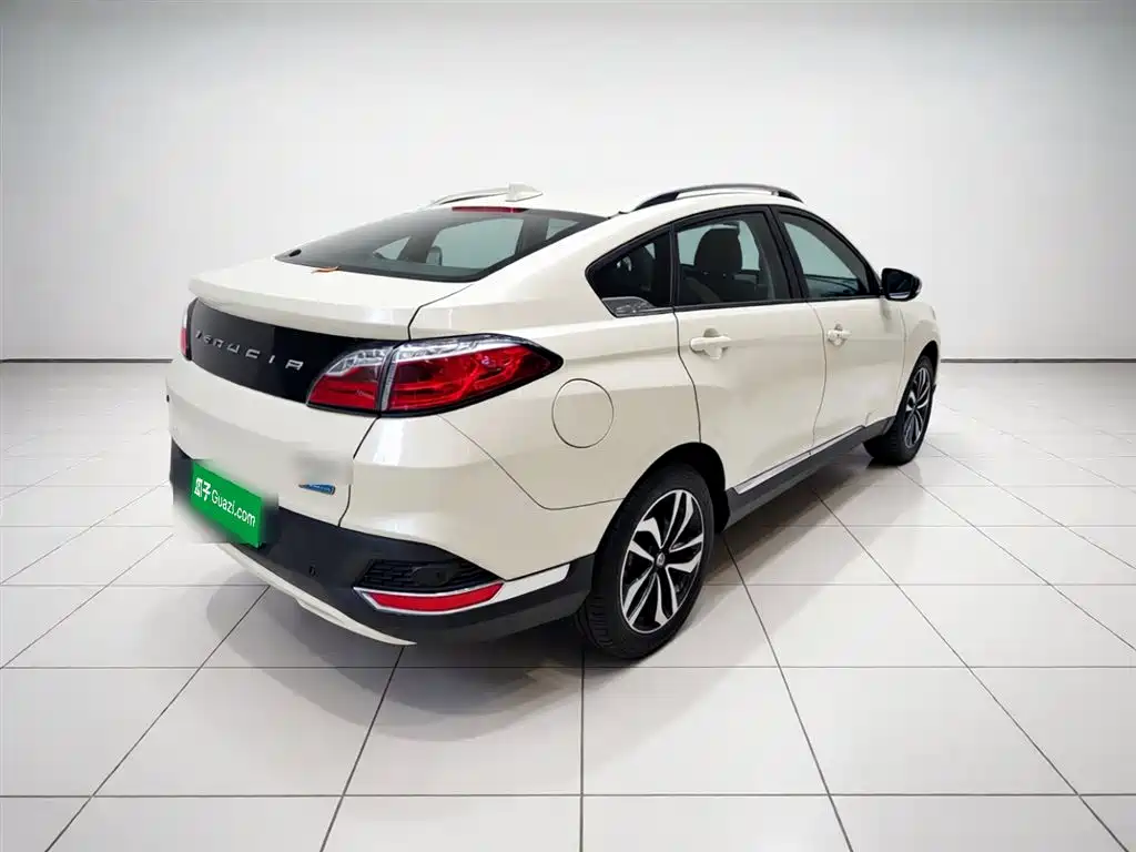 Venucia T90 2018 2.0L CVT V