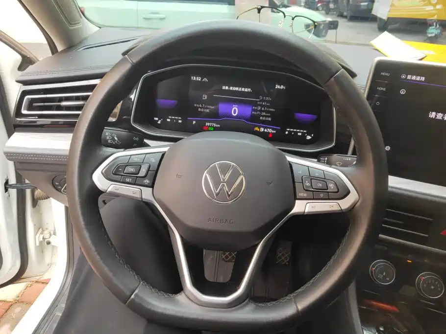Volkswagen Sagitar — миниатюра 15
