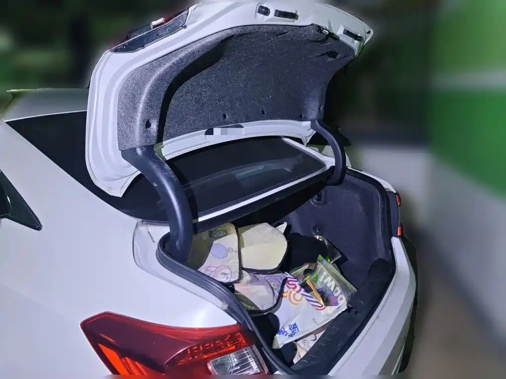 Honda Accord — миниатюра 15
