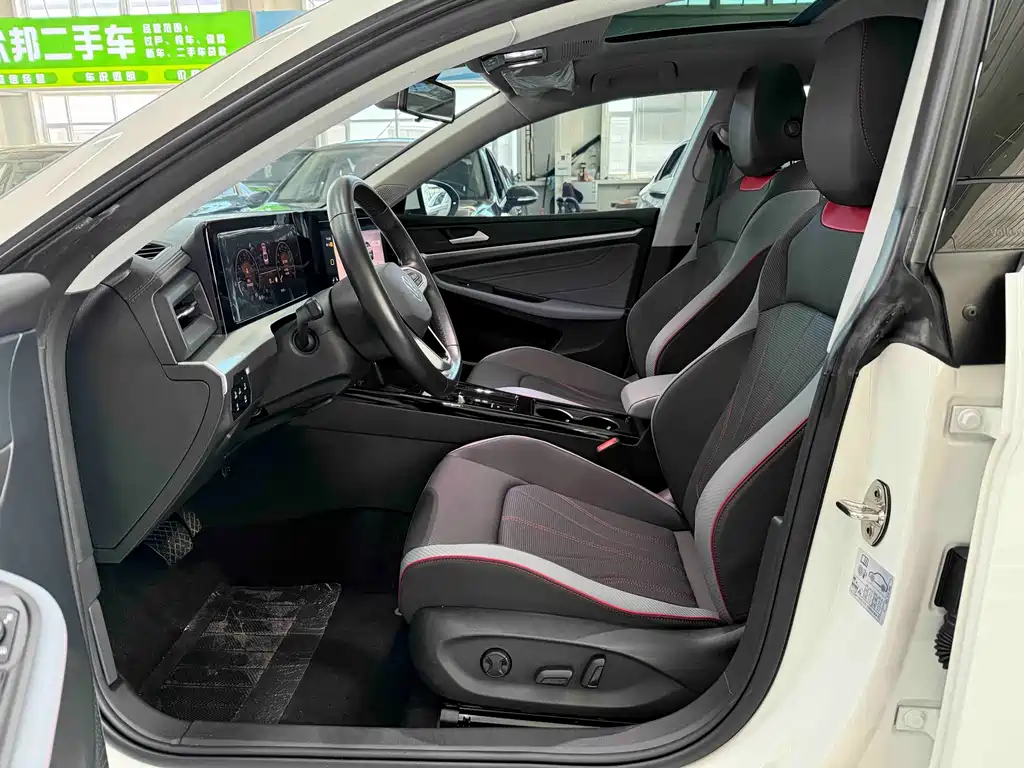 Volkswagen Lamando — миниатюра 8