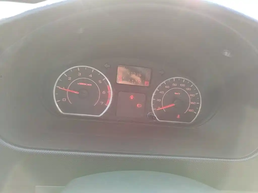 Wuling Rongguang — миниатюра 12