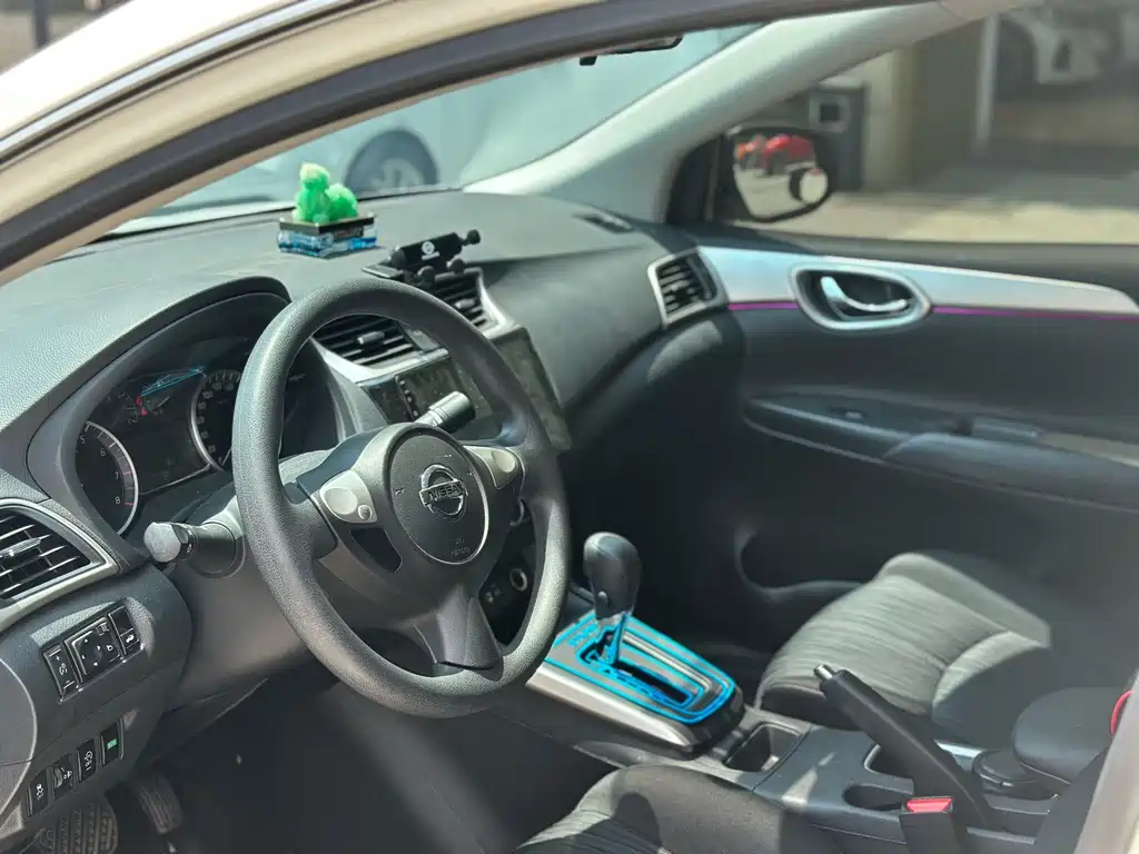 Nissan Sylphy — миниатюра 5