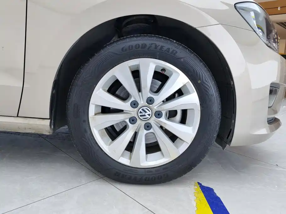 Volkswagen Golf Sportsvan — миниатюра 6