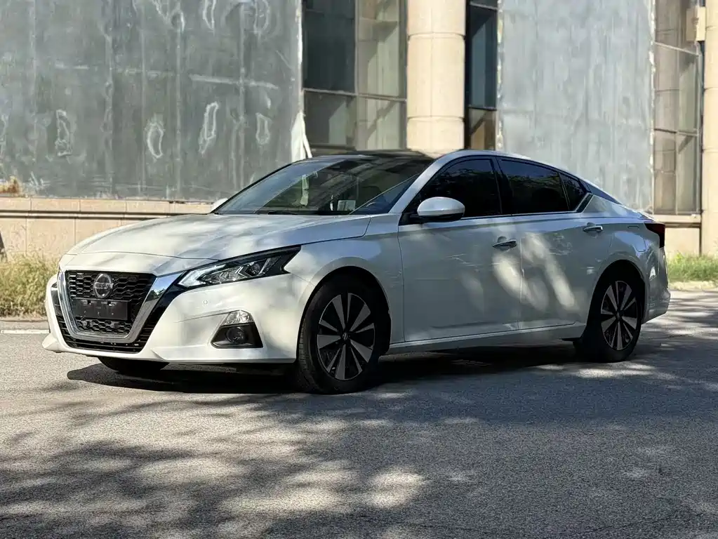 Nissan Teana 2021