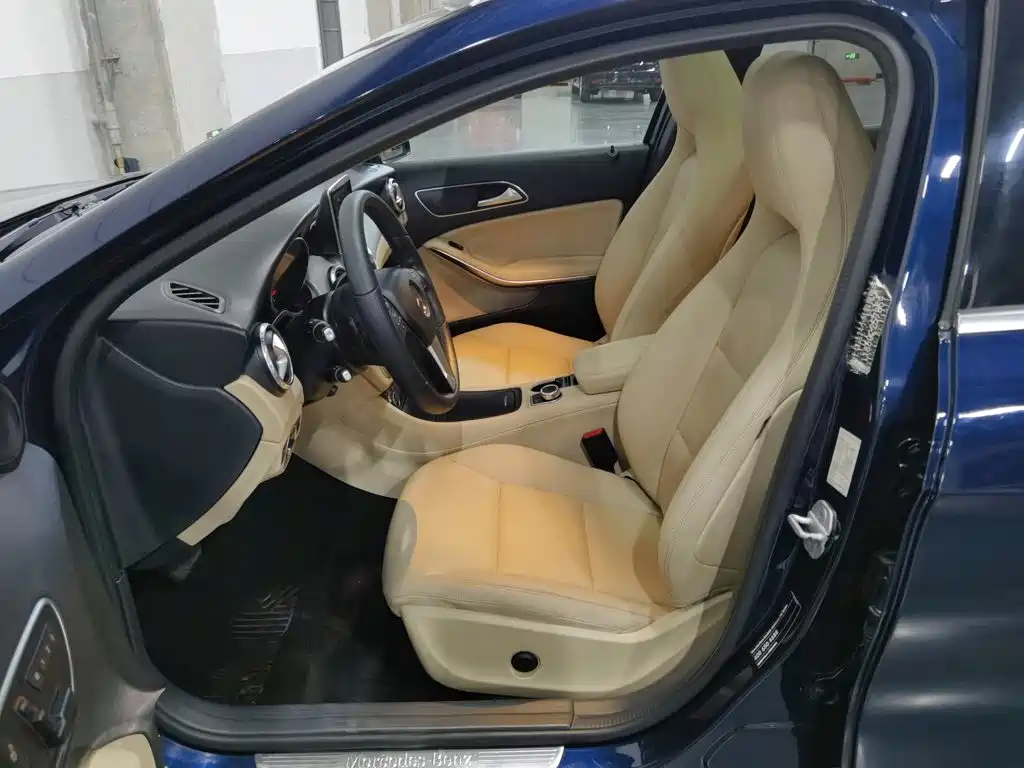 Mercedes-Benz GLA — миниатюра 10