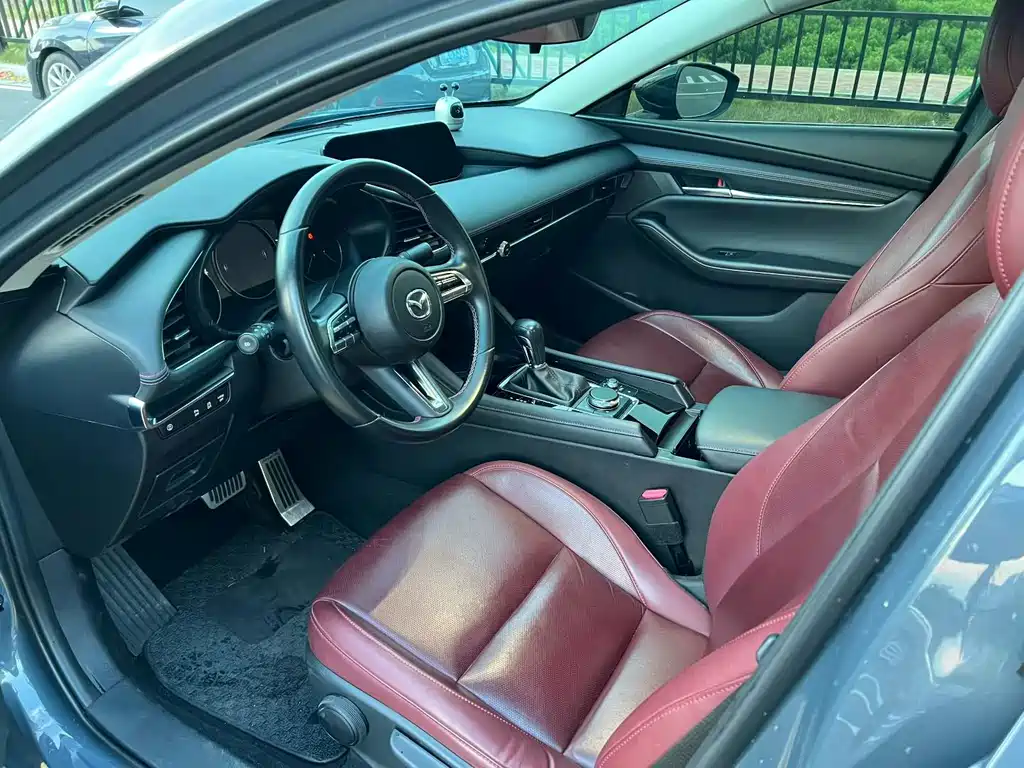 Mazda 3 Axela — миниатюра 5