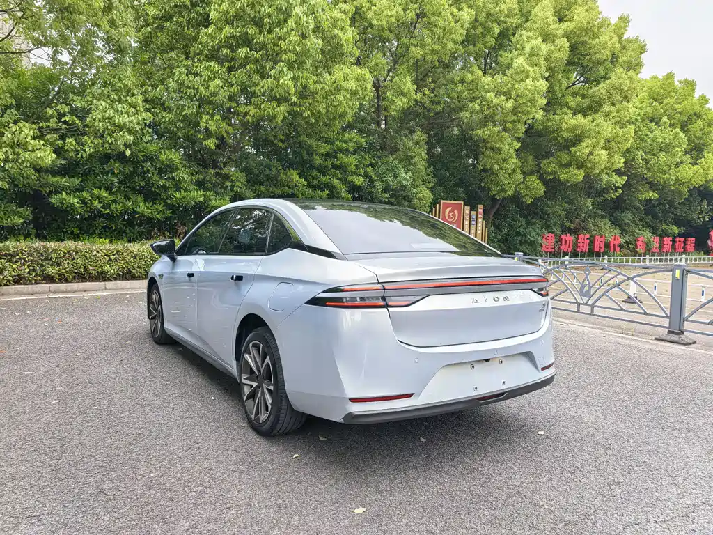 Aion S Plus 2022 80