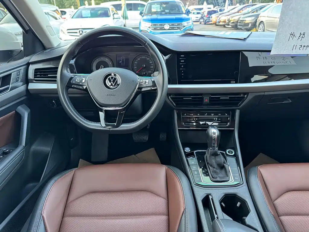 Volkswagen Lavida — миниатюра 11