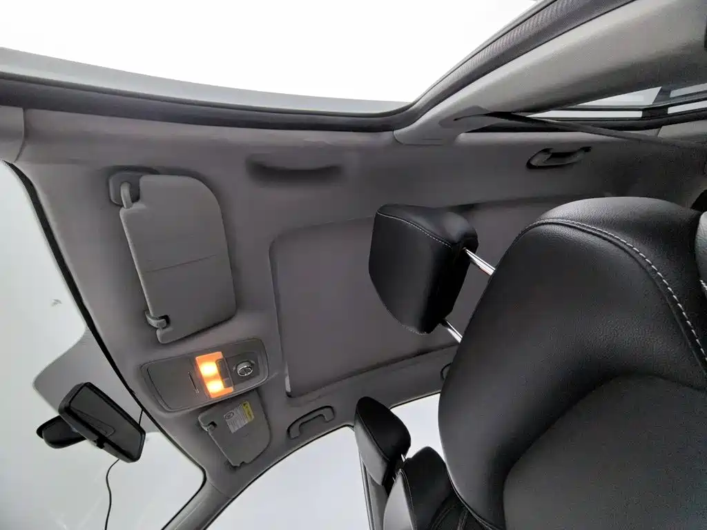 MG ZS — миниатюра 14