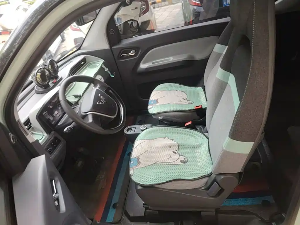 Wuling MINIEV — миниатюра 15