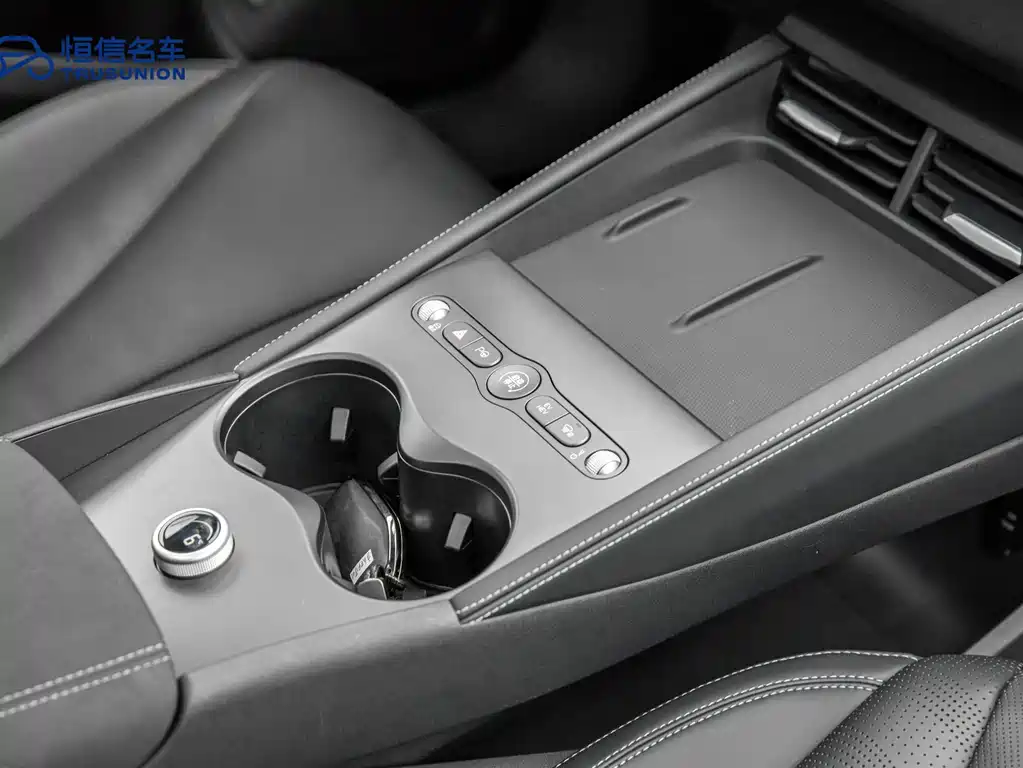 BYD SEAL 06 DM I TRAVEL EDITION