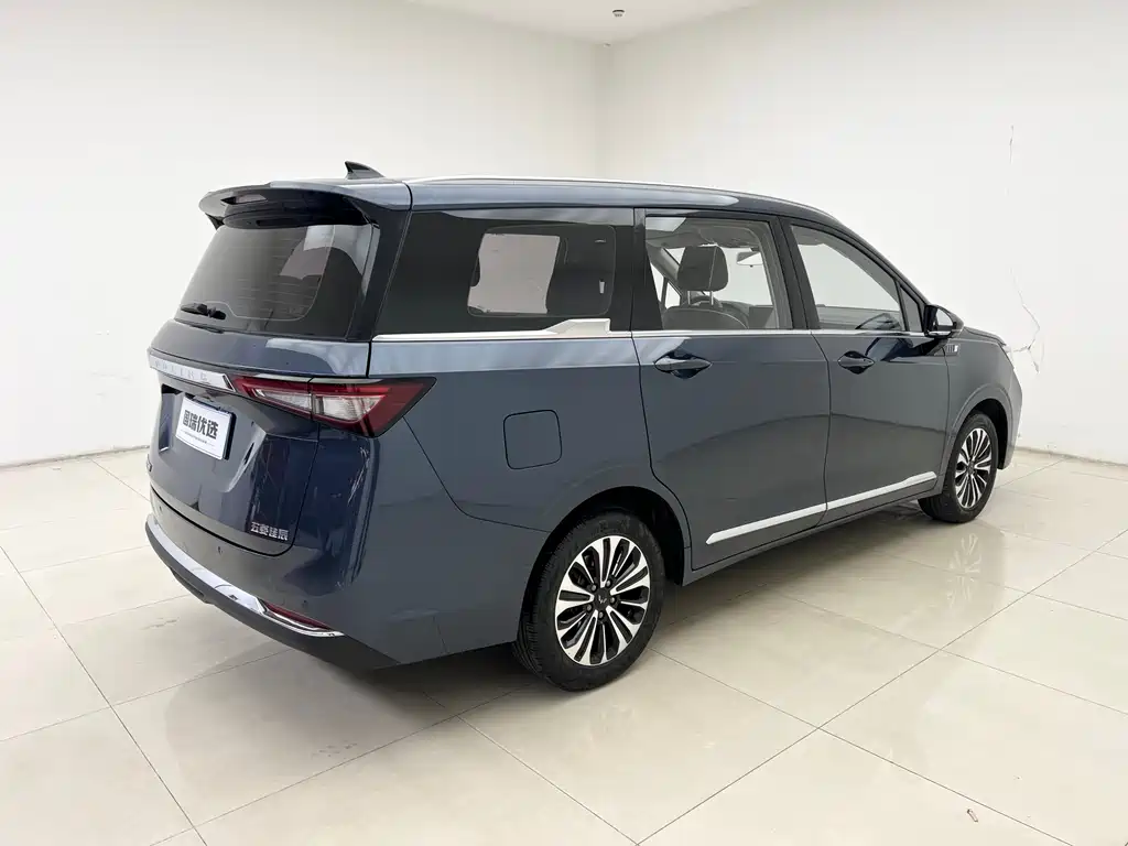 WULING WULING JIACHEN