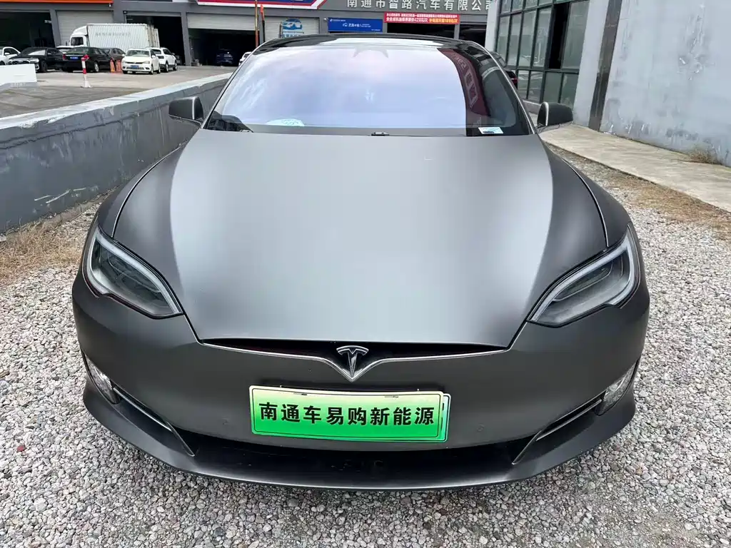 TESLA MODEL S