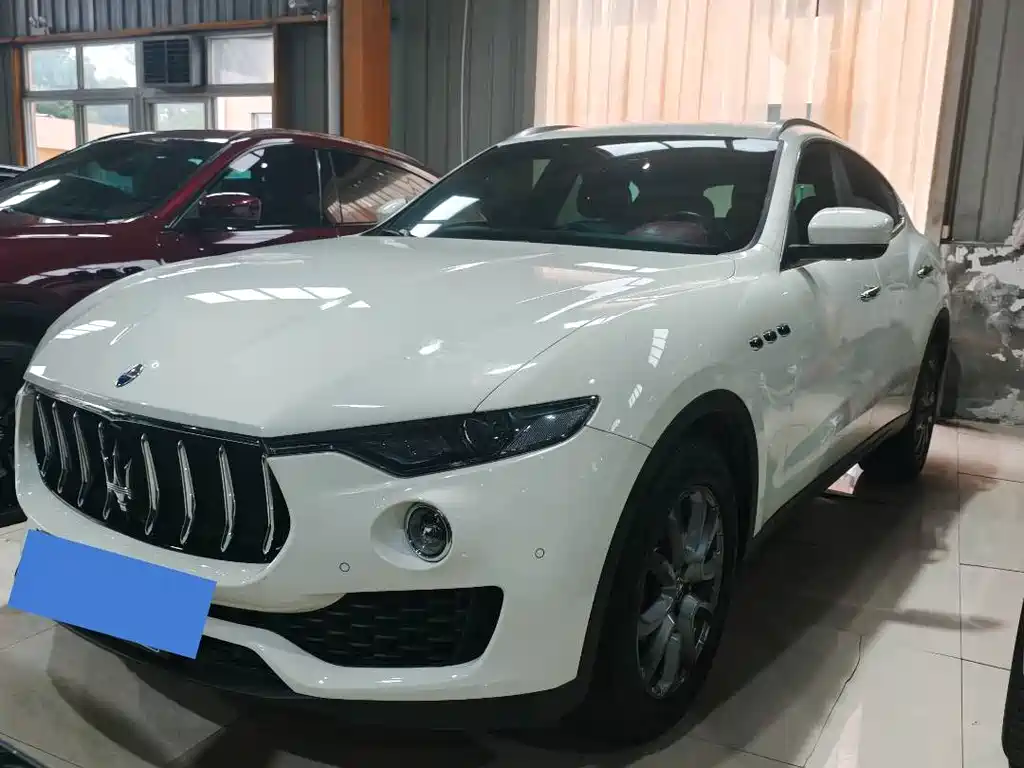 Maserati Levante 2021 3.0T Standard Edition