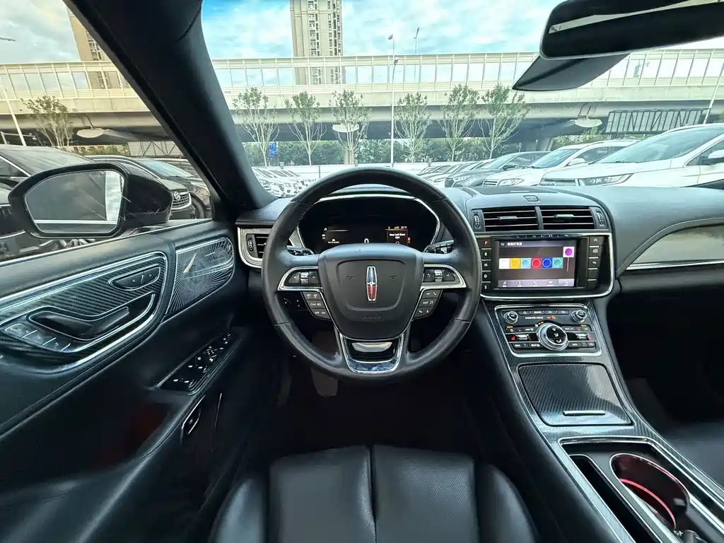 Lincoln Continental — миниатюра 7