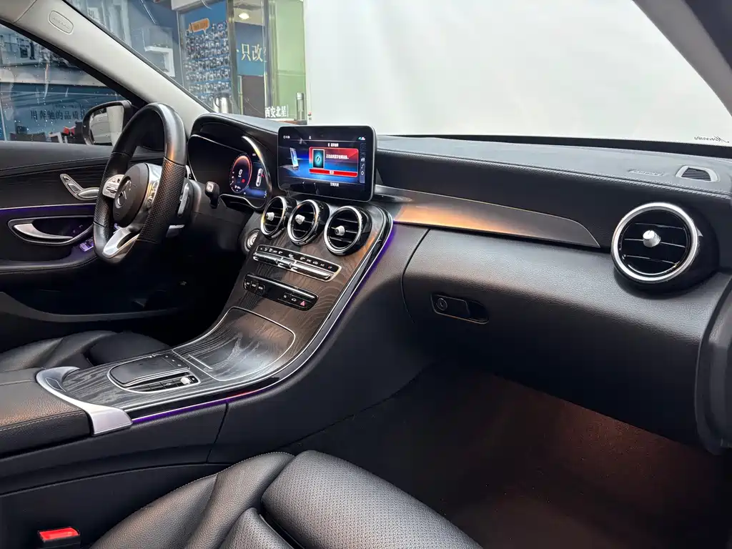 MERCEDES-BENZ C CLASS