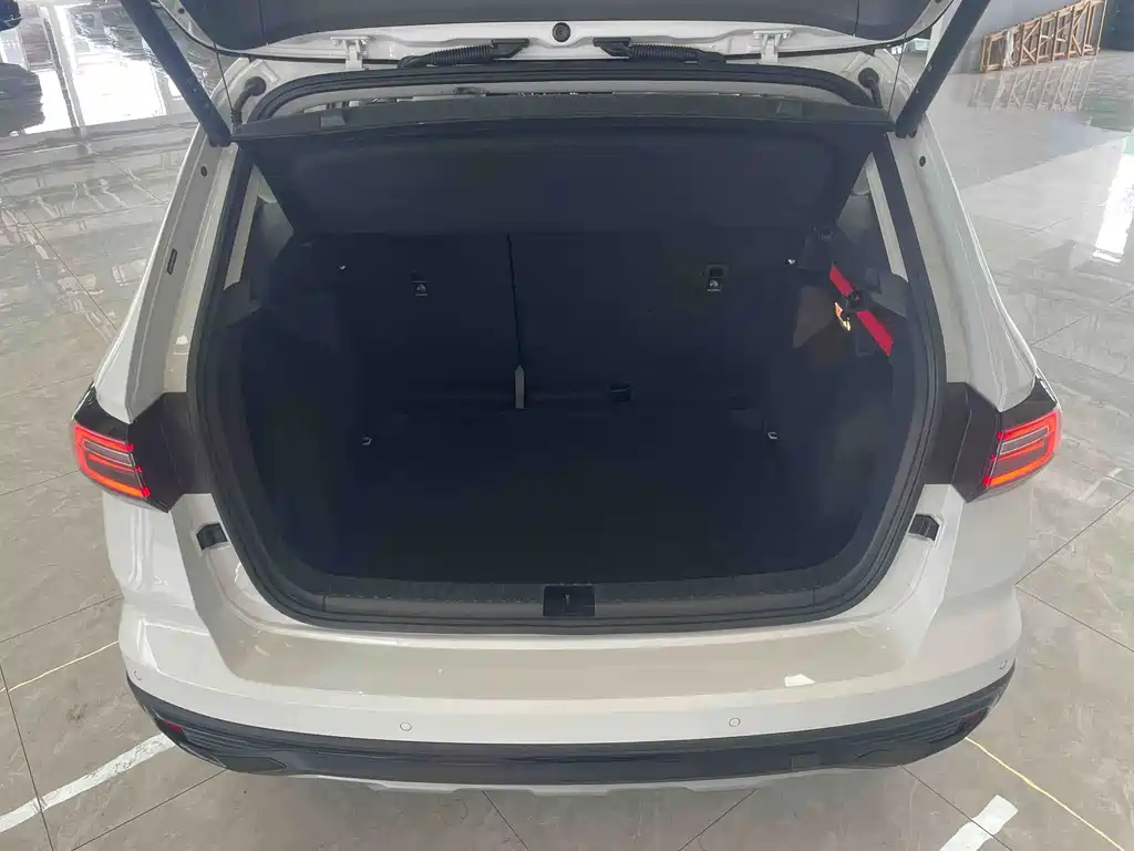 Volkswagen Tharu — миниатюра 19