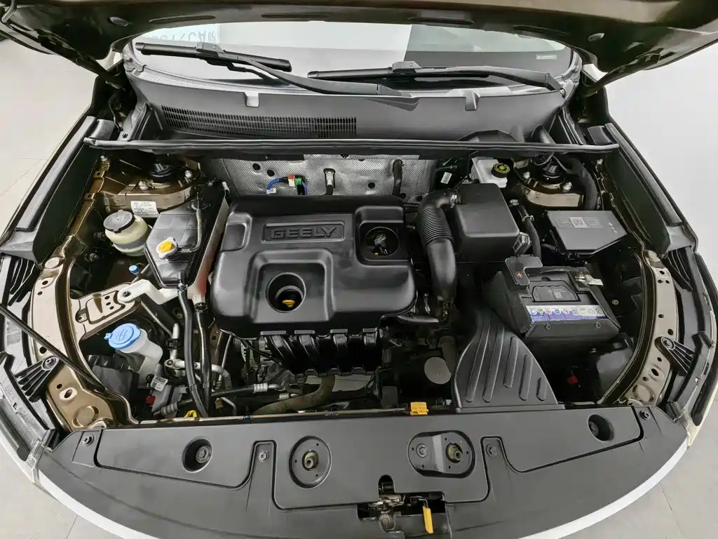 Geely Vision X6 — миниатюра 6