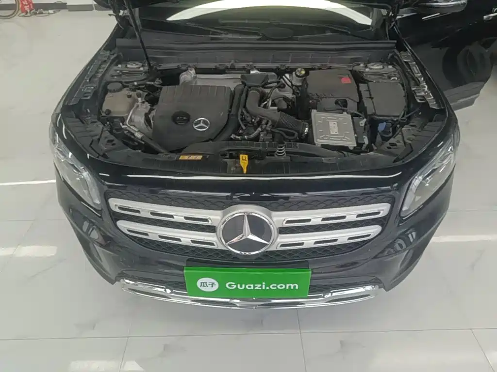 Mercedes-Benz GLB — миниатюра 20