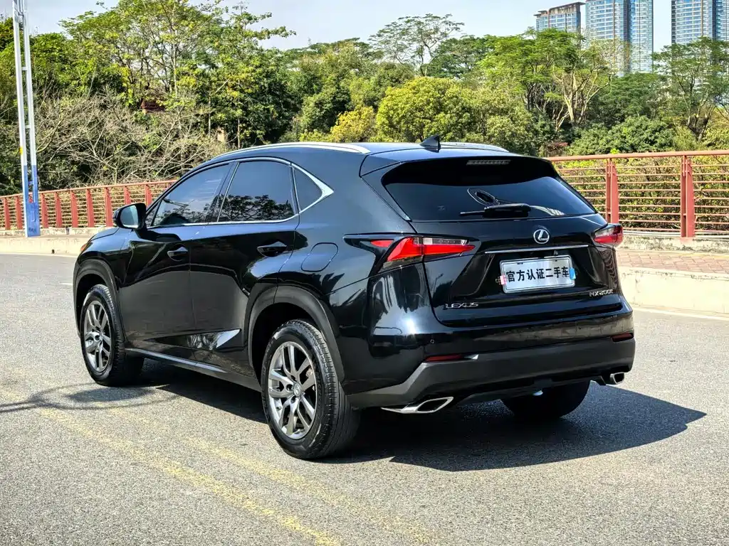 Lexus NX 200t AWD Sharp Fashion Edition, фото 21