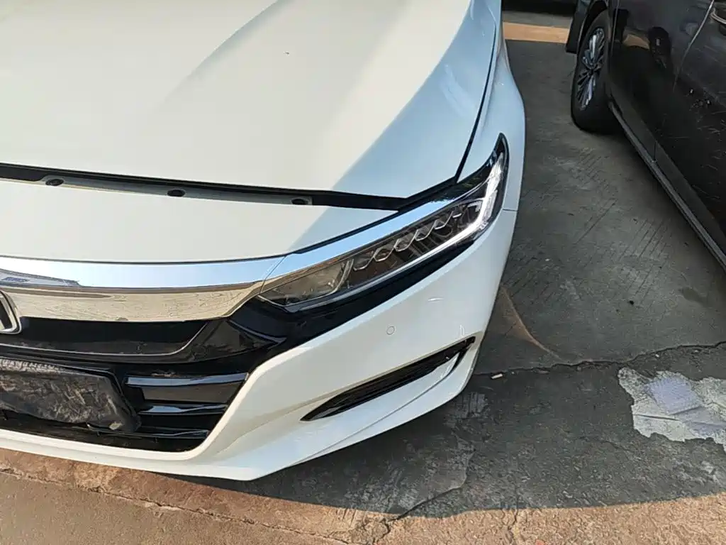 Honda Accord — миниатюра 24
