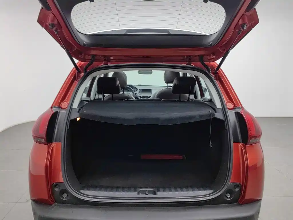 Peugeot 2008 — миниатюра 16