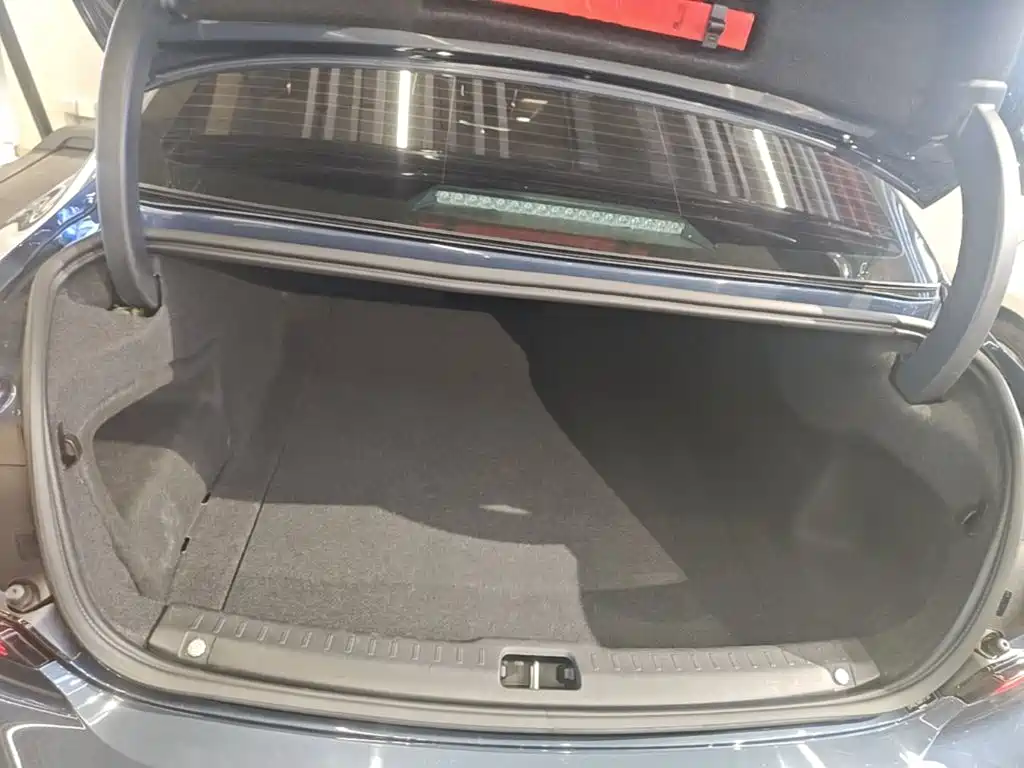 Volvo S90 — миниатюра 19