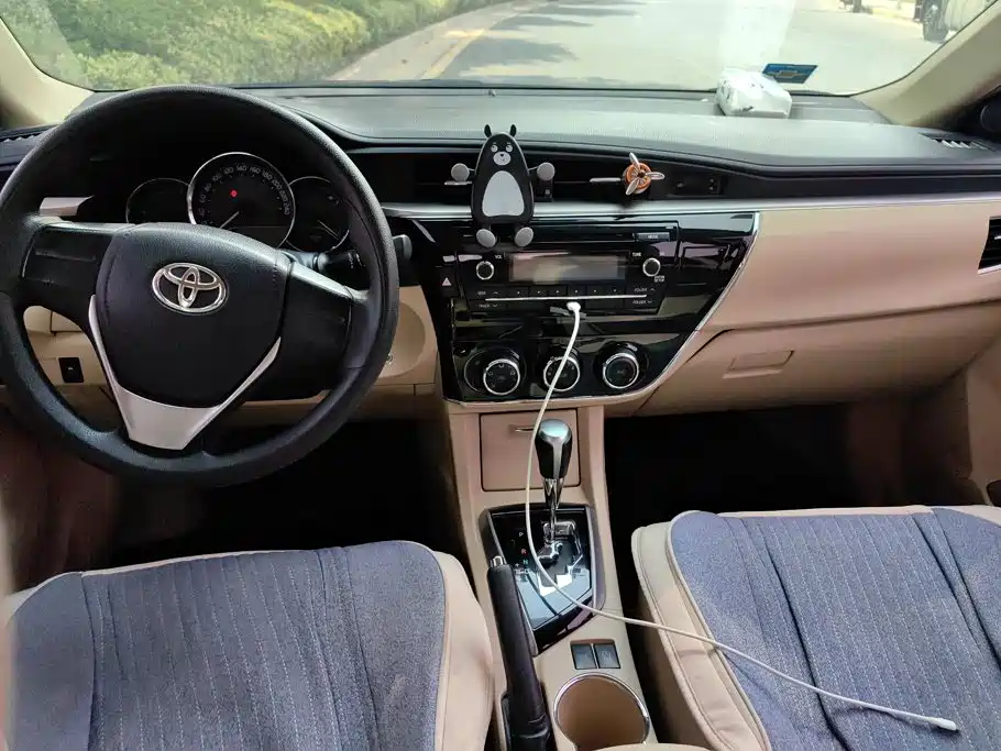Toyota Corolla — миниатюра 12