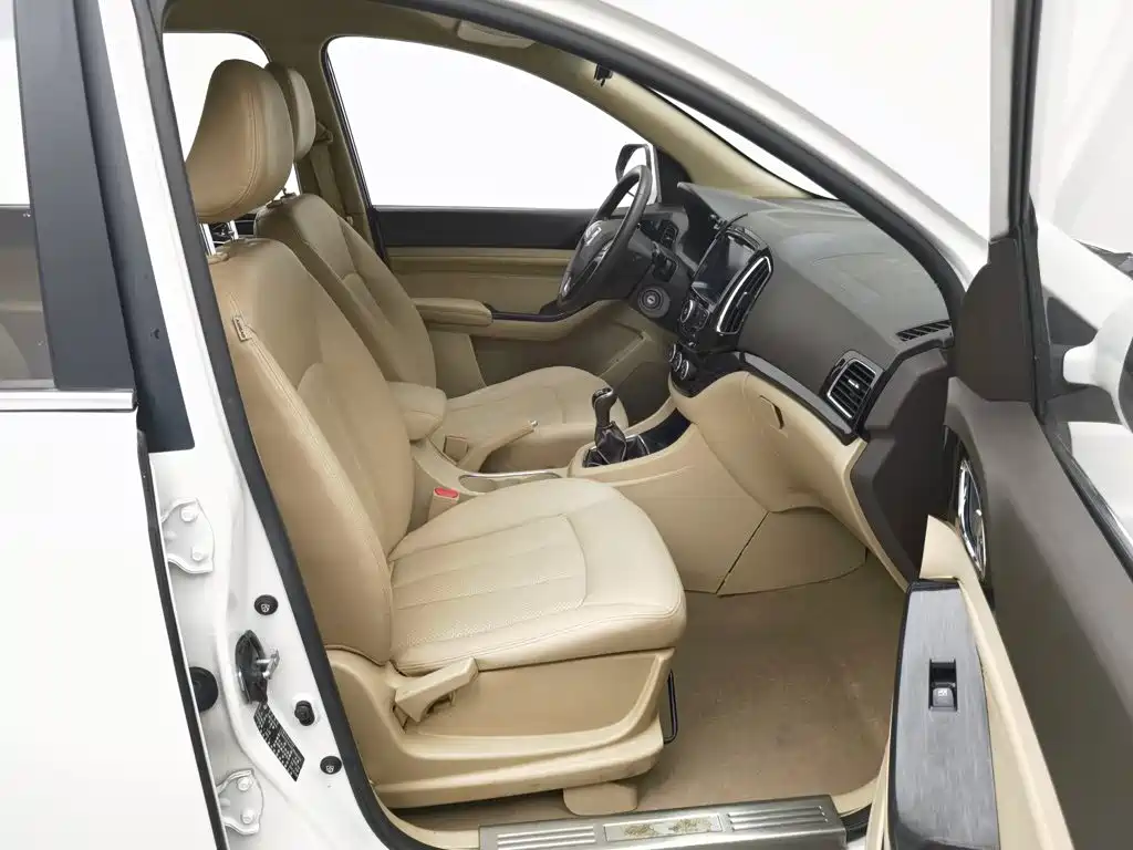 Baojun 730 — миниатюра 23