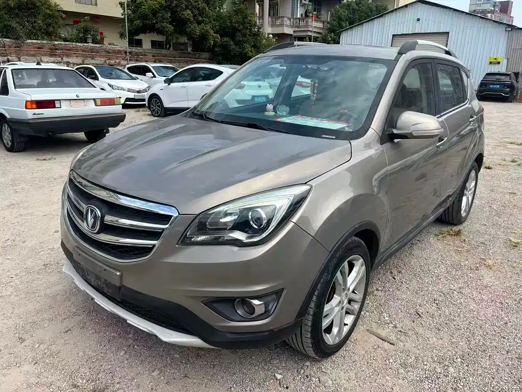 CHANGAN CS35