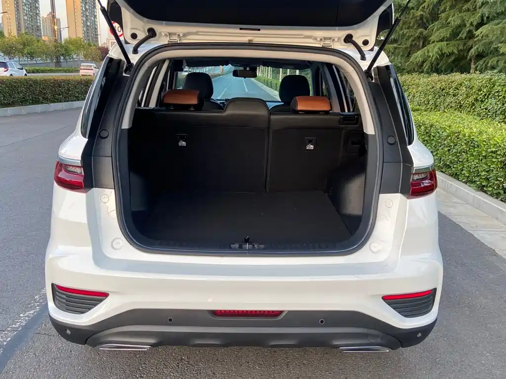 Geely Vision X6 — миниатюра 15