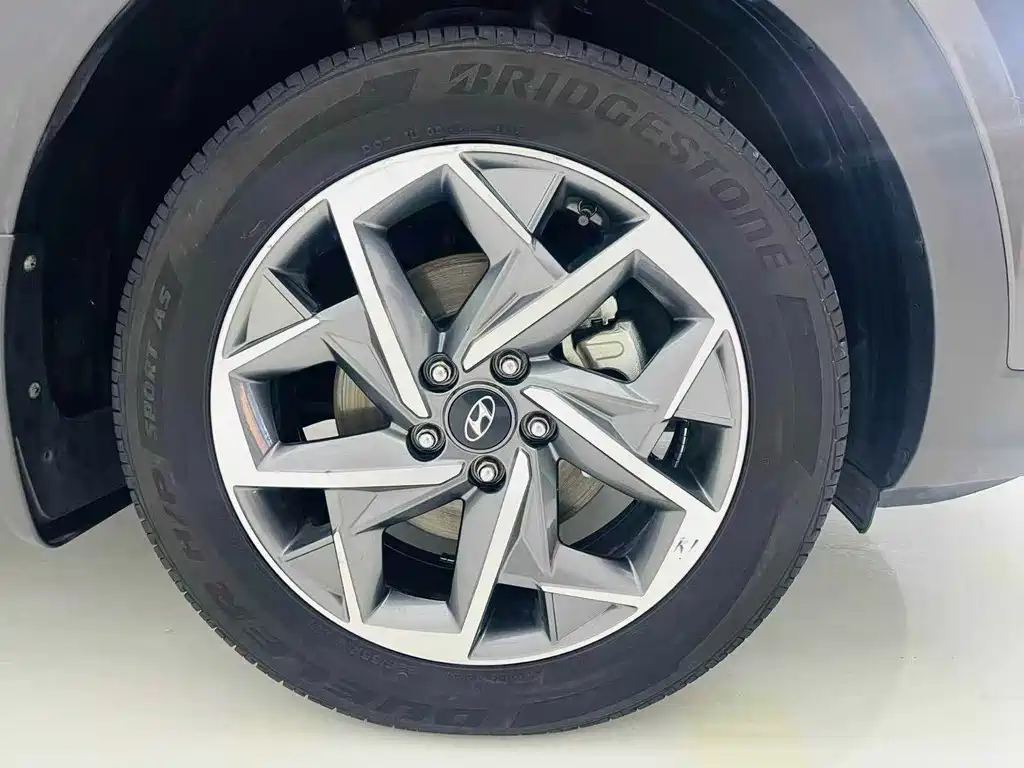 Hyundai Tucson — миниатюра 15