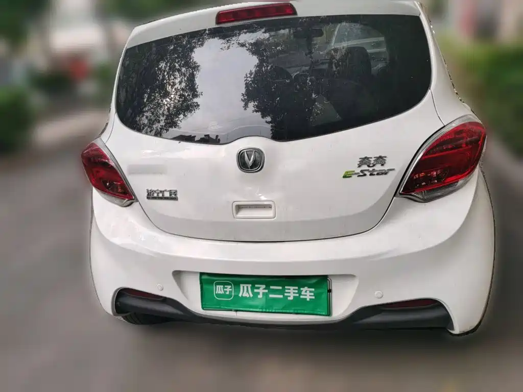 Changan Benben E-Star — миниатюра 3