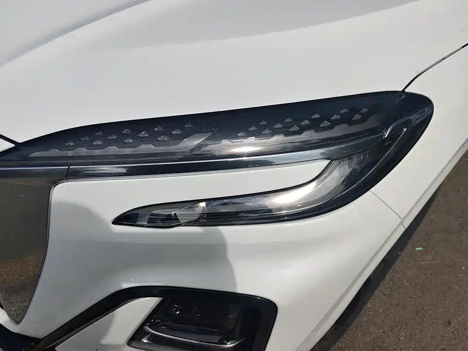 Hongqi Hongqi HS3 PHEV — миниатюра 5