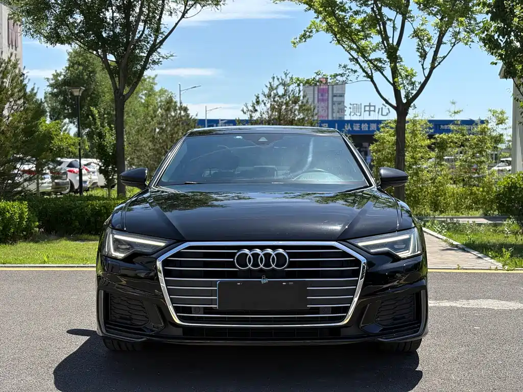 Audi A6L 2021 40 TFSI Luxury