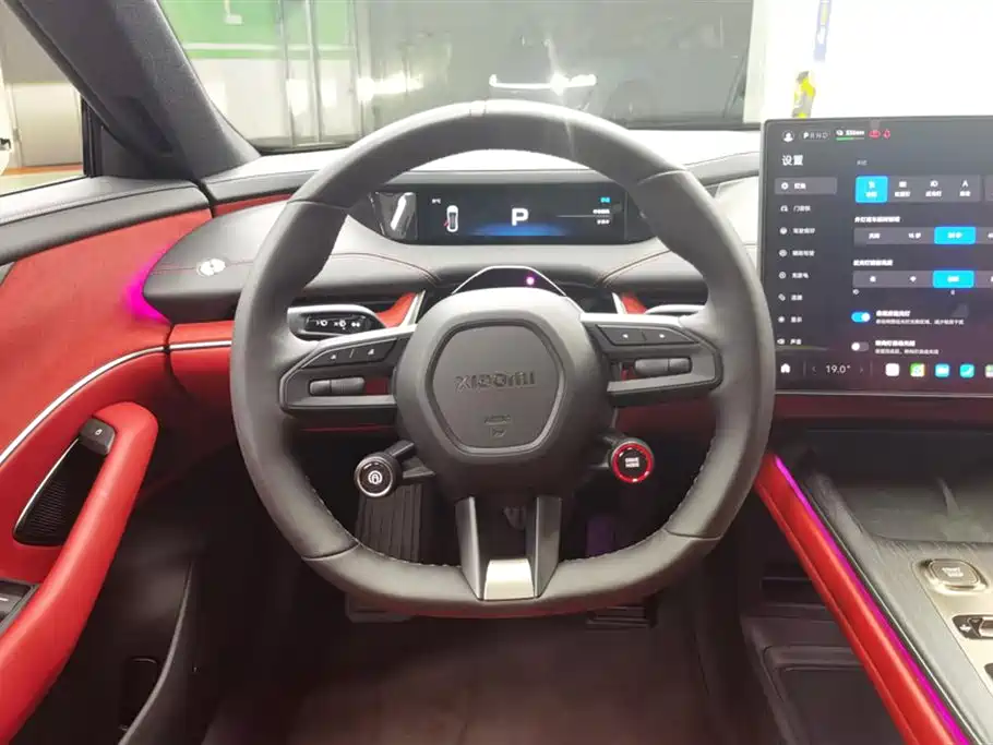 XIAOMI CAR XIAOMI SU7