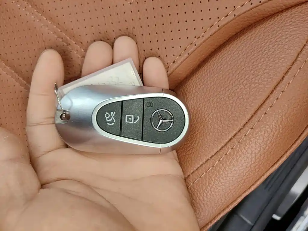 Mercedes-Benz Бенц GLC Новая энергия — миниатюра 15