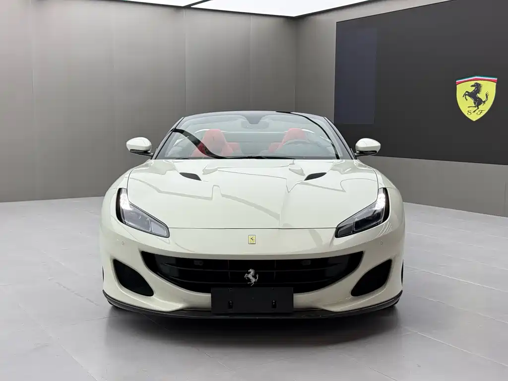 Купить Ferrari Portofino