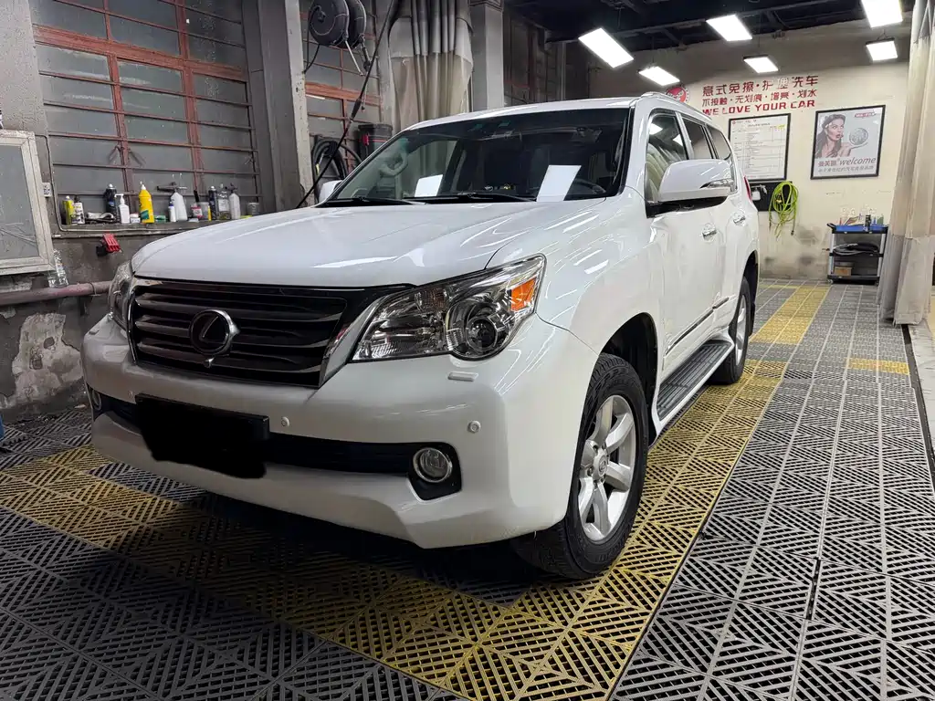 Lexus GX 2012