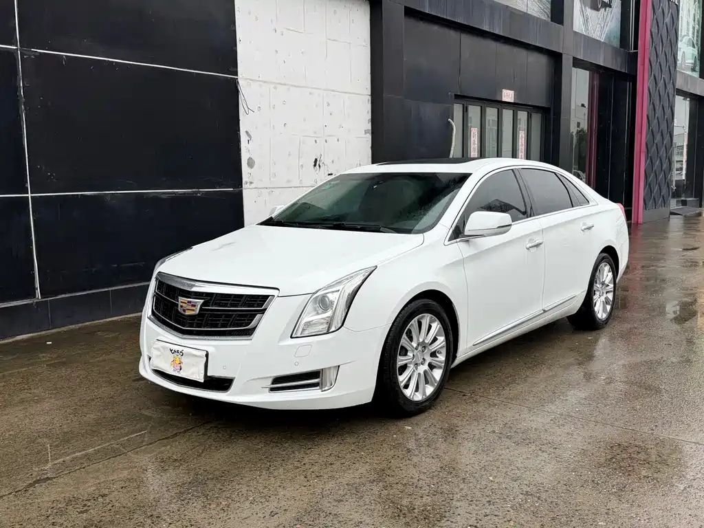 Cadillac XTS