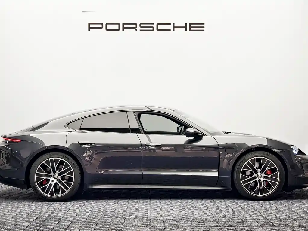 Porsche Taycan 2020 Taycan 4S