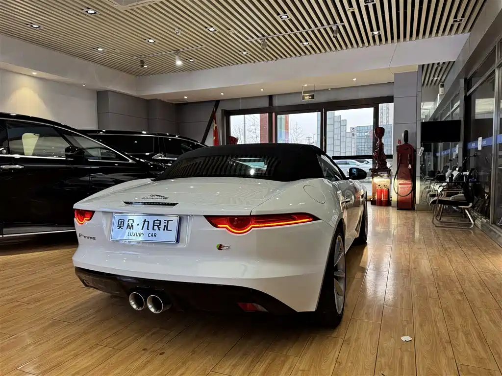 Jaguar F-Type — фотографии объявления, Фото 12