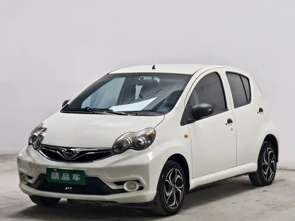 BYD F0