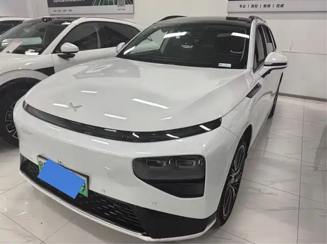 XPeng G9