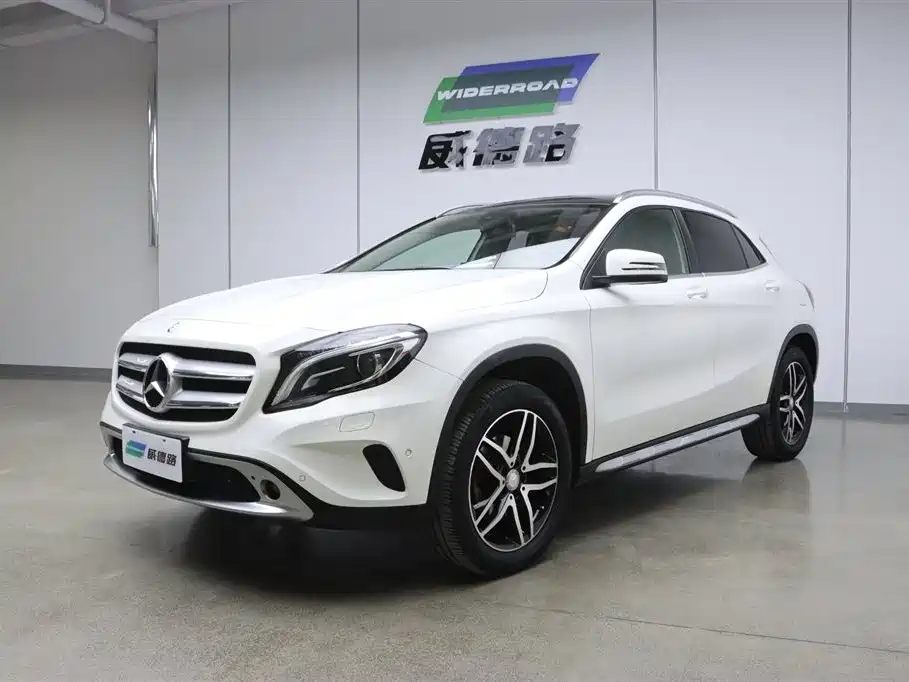 Купить Mercedes-Benz GLA