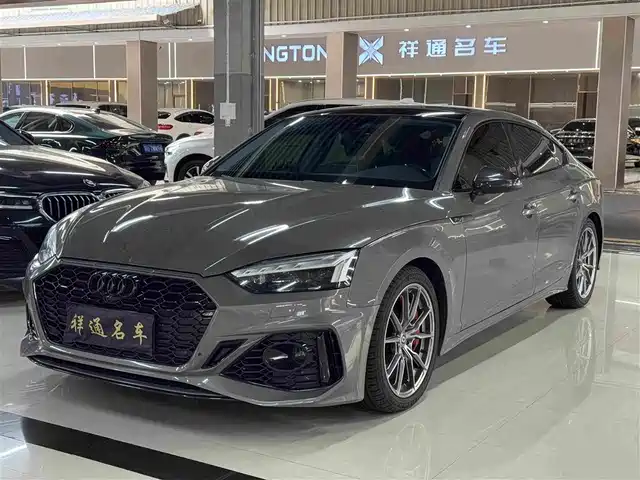 Audi A — фото 1
