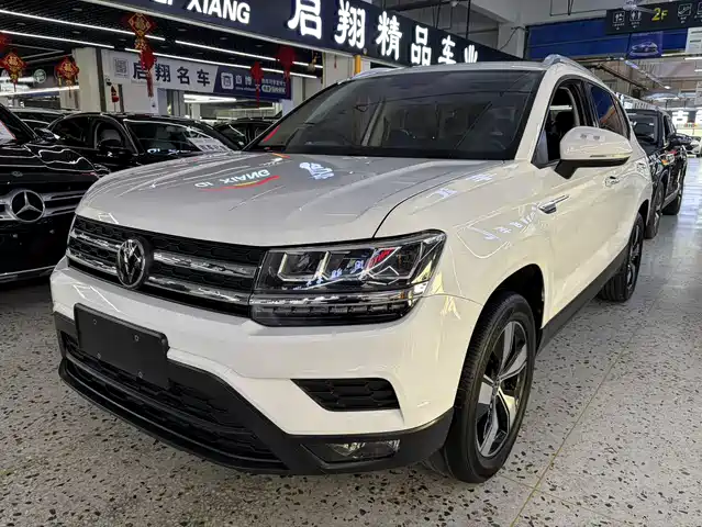 VOLKSWAGEN TUYUE