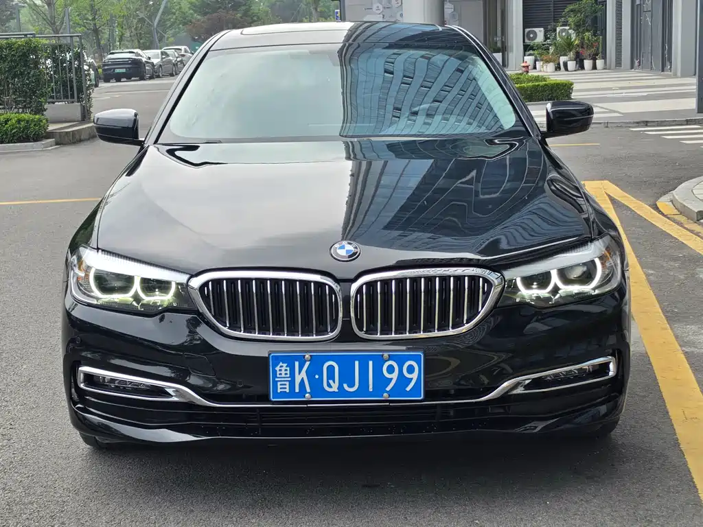 Купить BMW 5 Series