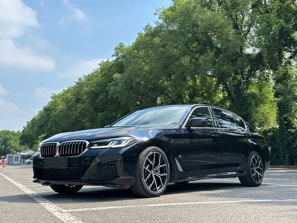 BMW 5 Series 2022 Facelift 530Li Premium Type M Sport Package
